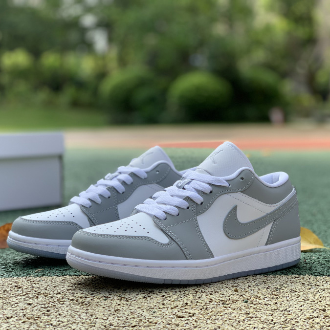 Air Jordan 1 Low White Wolf Grey Sneaker    DC0774-105 - DesignerGu