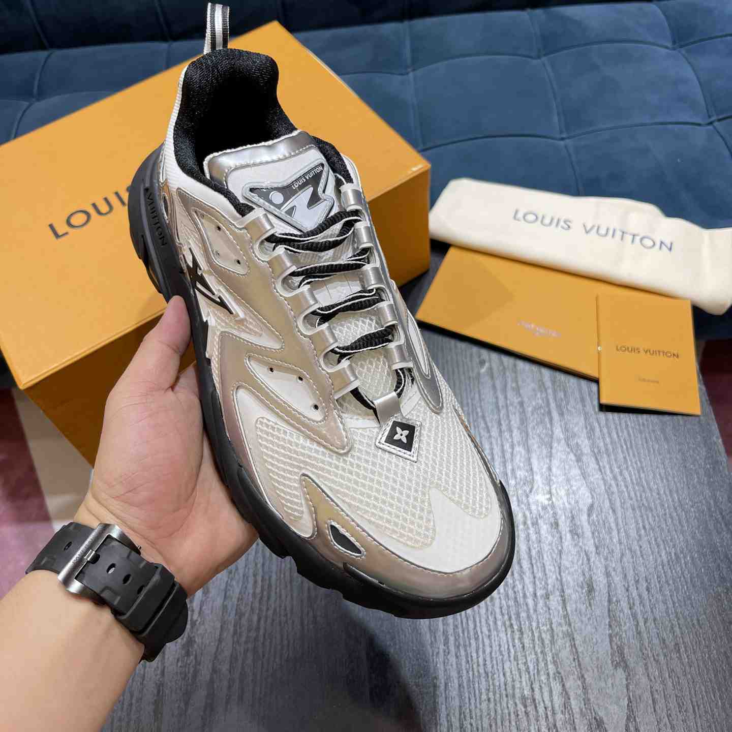 Louis Vuitton Runner Tatic Sneaker(Upon UK Size)     - DesignerGu