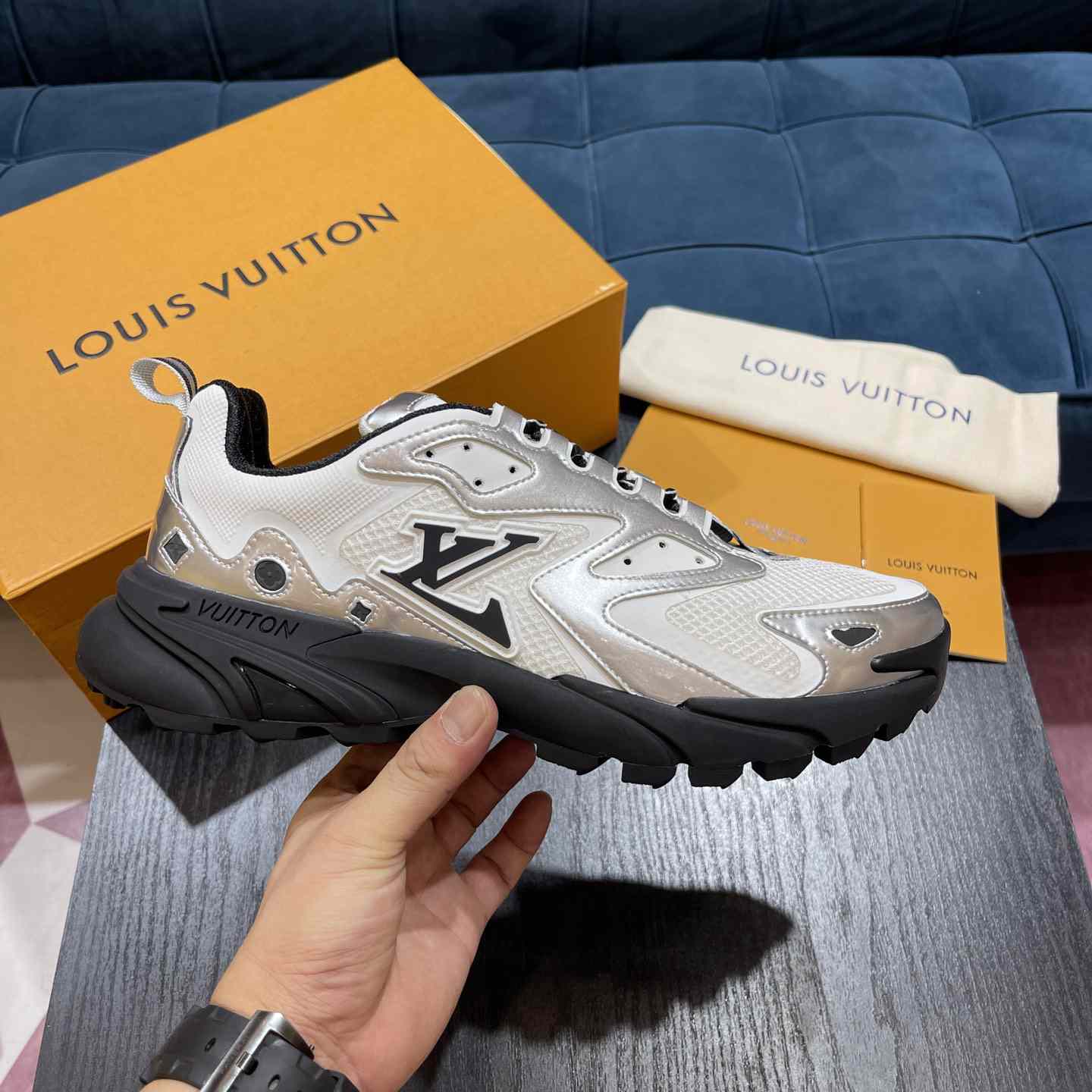 Louis Vuitton Runner Tatic Sneaker(Upon UK Size)     - DesignerGu