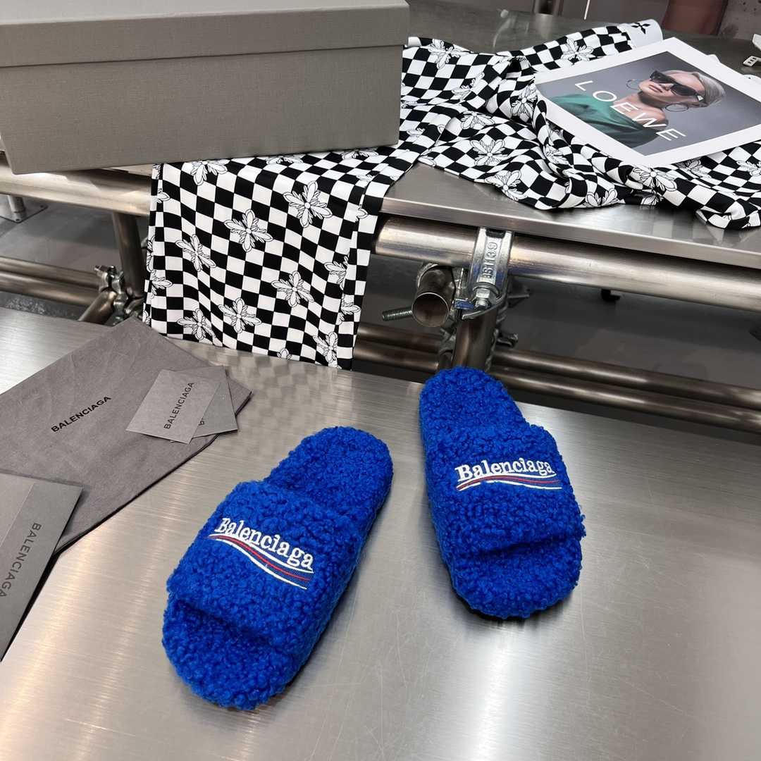 Balenciaga Furry Slide Sandal - DesignerGu