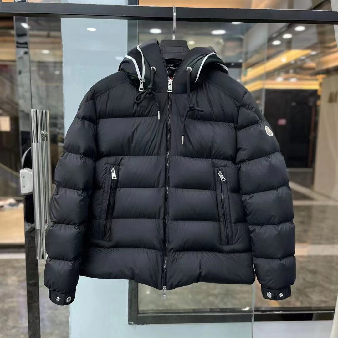 Moncler Cardere Short Down Jacket - DesignerGu