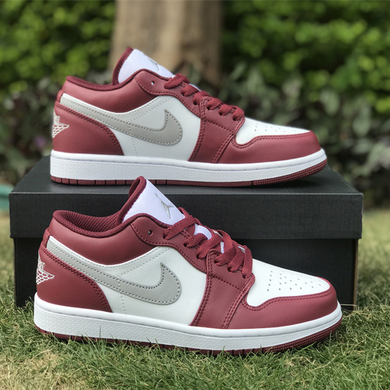 Air Jordan 1 Low Sneaker     553560-615 - DesignerGu