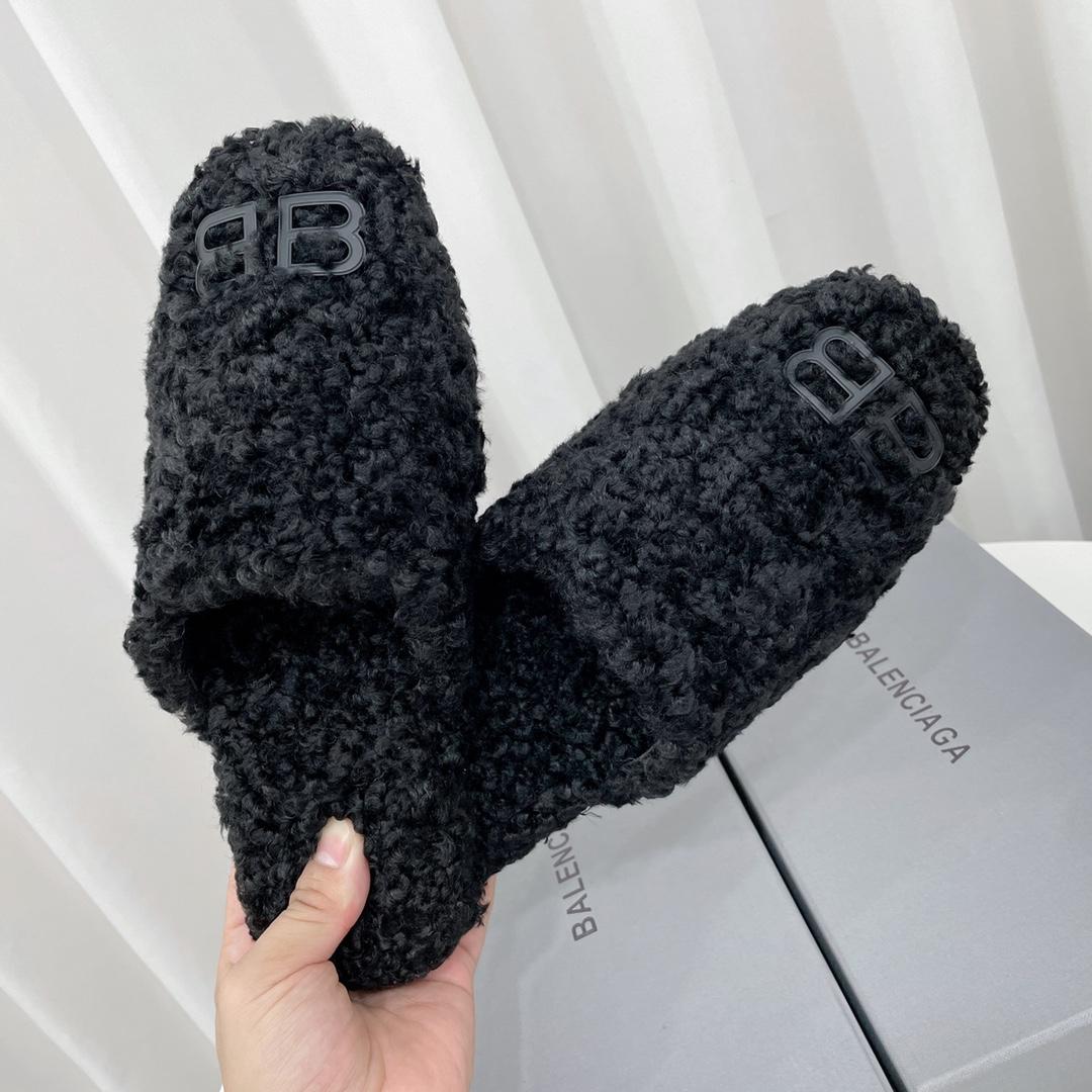 Balenciaga Cosy BB Mule In Black Fake Shearling - DesignerGu