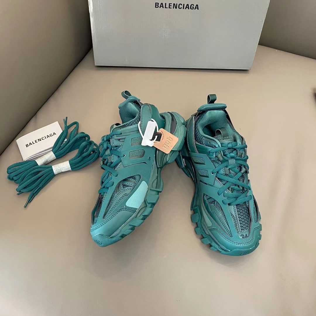 Balenciaga Track 3.0 Sneaker  - DesignerGu