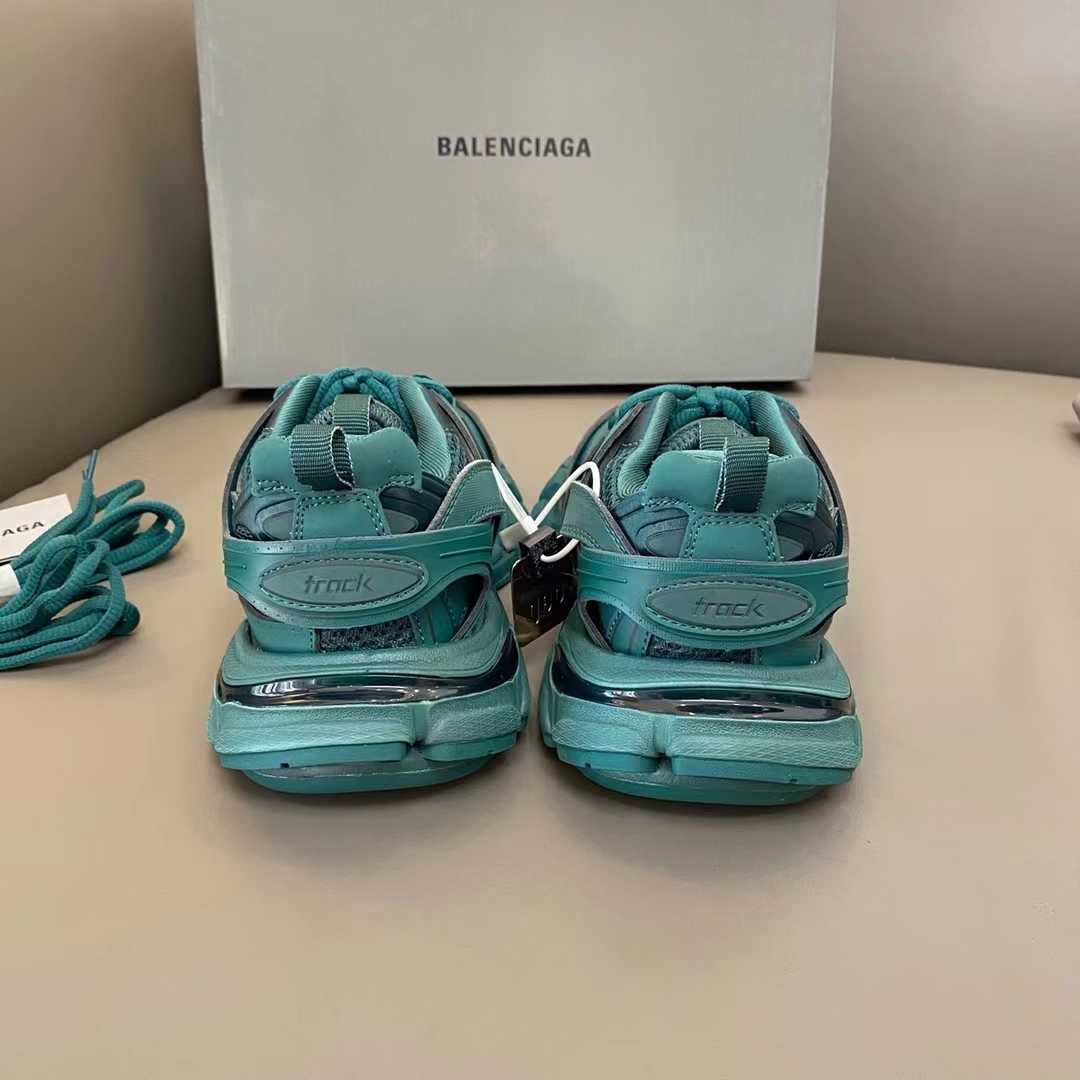 Balenciaga Track 3.0 Sneaker  - DesignerGu