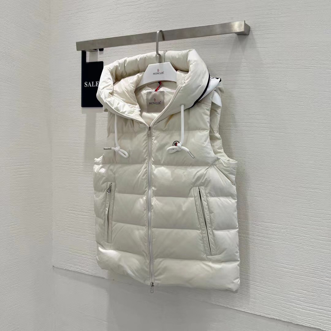 Moncler Cardamine Down Vest - DesignerGu