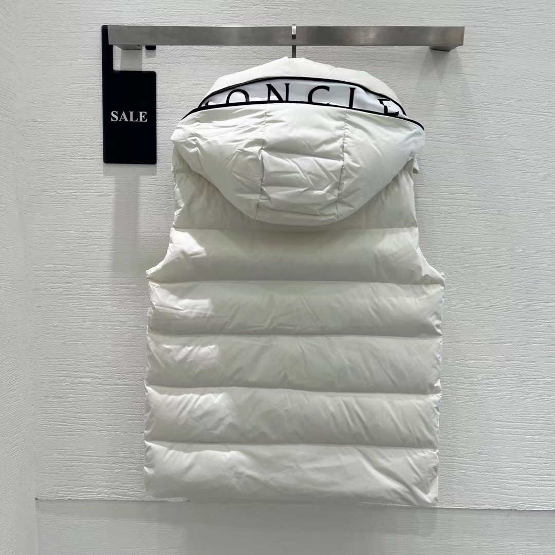 Moncler Cardamine Down Vest - DesignerGu