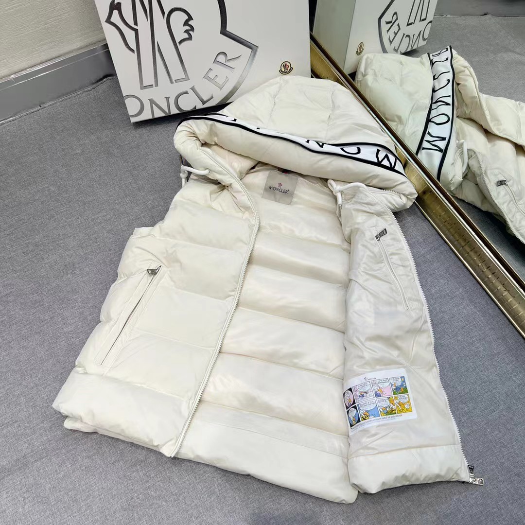 Moncler Cardamine Down Vest - DesignerGu