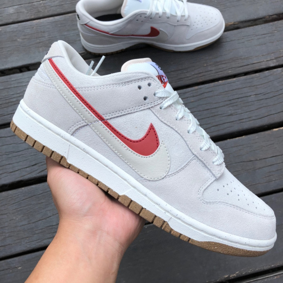 Nike Low SE 85 Sneaker        DO9457-100 - DesignerGu