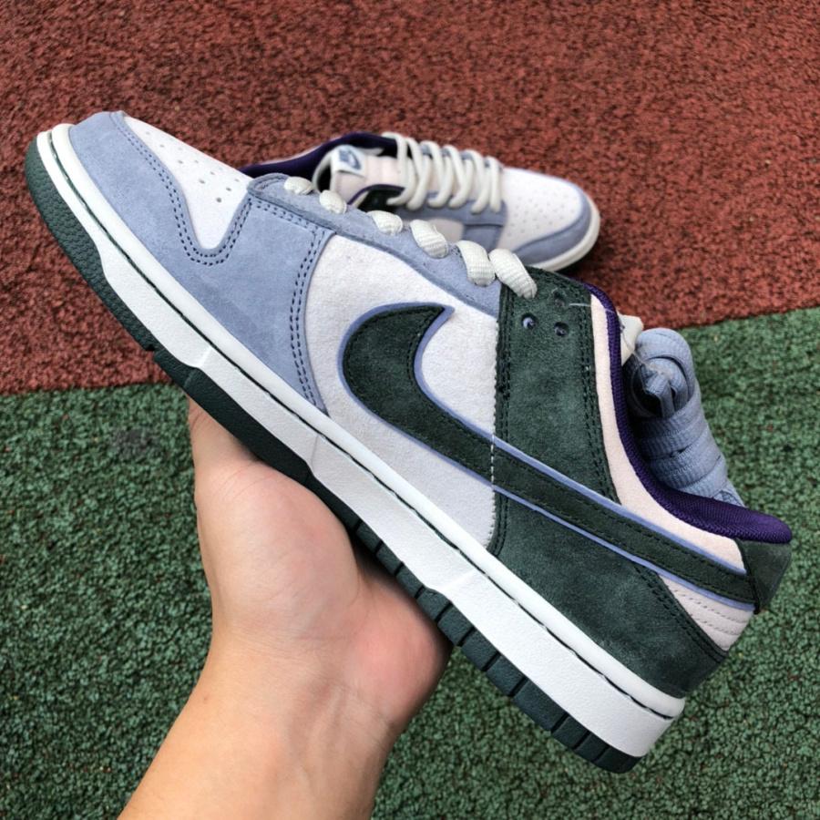 Otomo Katsuhiro x Nike SB Dunk Low