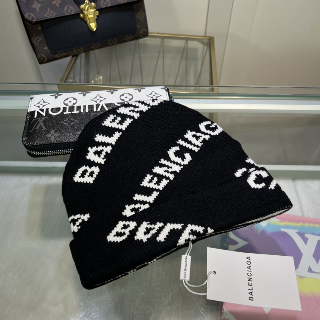 Balenciag Allover Logo Beanie  - DesignerGu