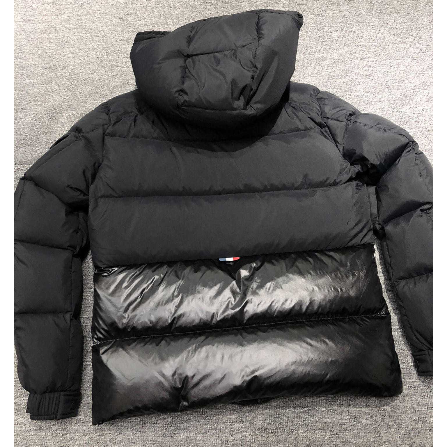 Moncler Dieng Short Down Jacket - DesignerGu