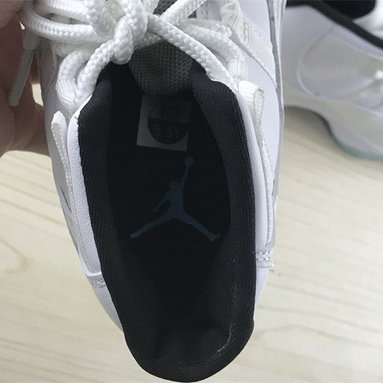 Air Jordan 11  Sneaker     378037-117 - DesignerGu