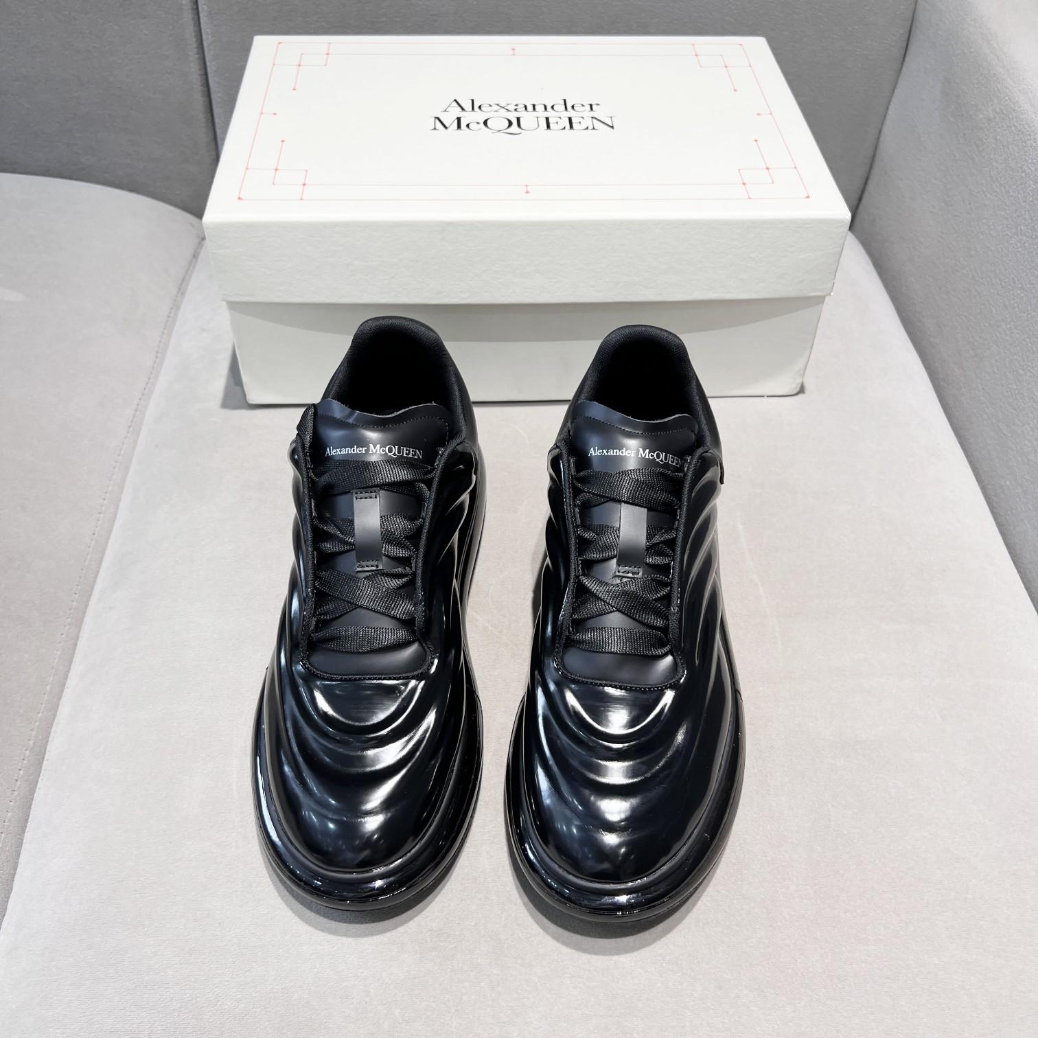 Alexander Mqueen Oversized Sneaker In Black - DesignerGu