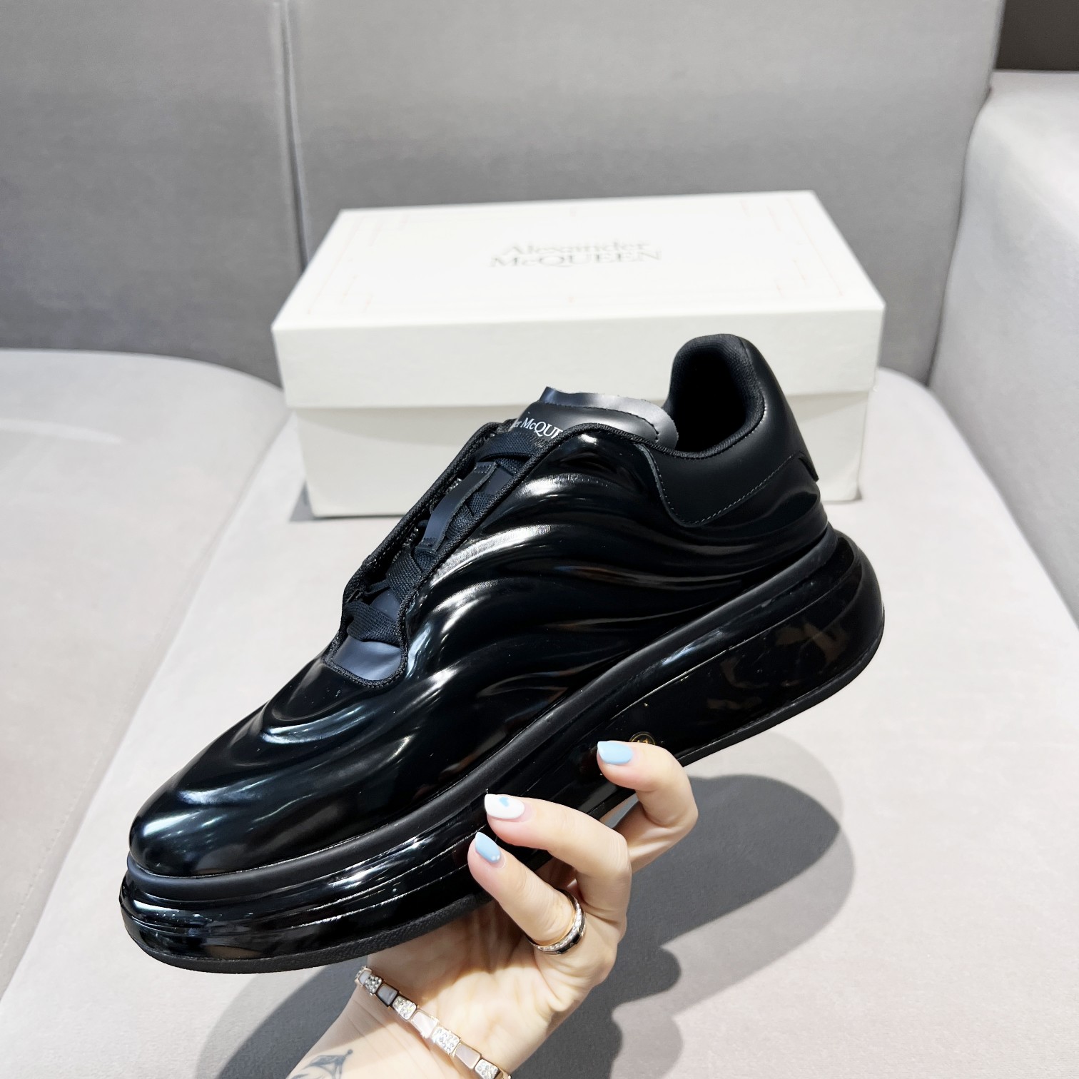 Alexander Mqueen Oversized Sneaker In Black - DesignerGu