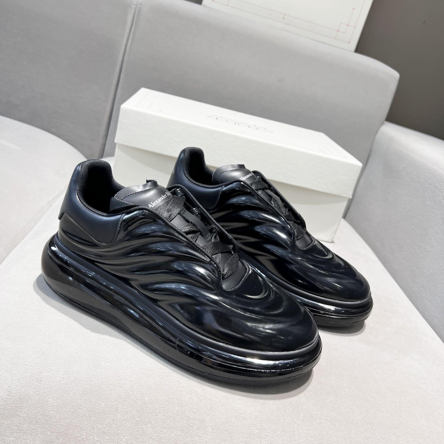 Alexander Mqueen Oversized Sneaker In Black - DesignerGu