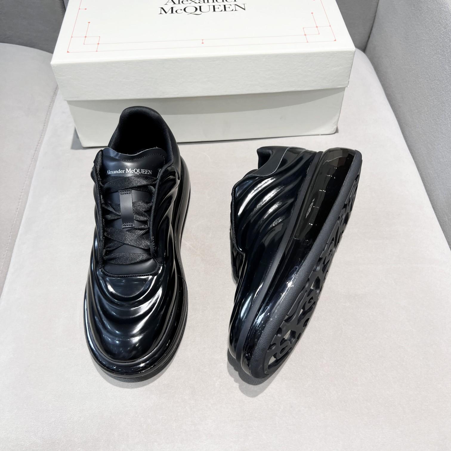 Alexander Mqueen Oversized Sneaker In Black - DesignerGu