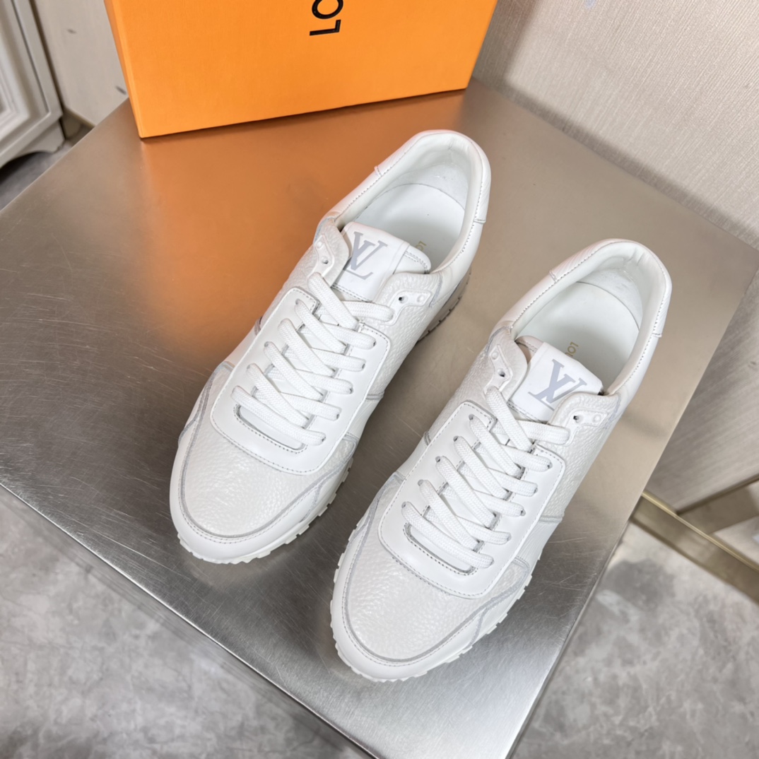 Louis Vuitton Run Away Sneaker      1A9ZK2 - DesignerGu