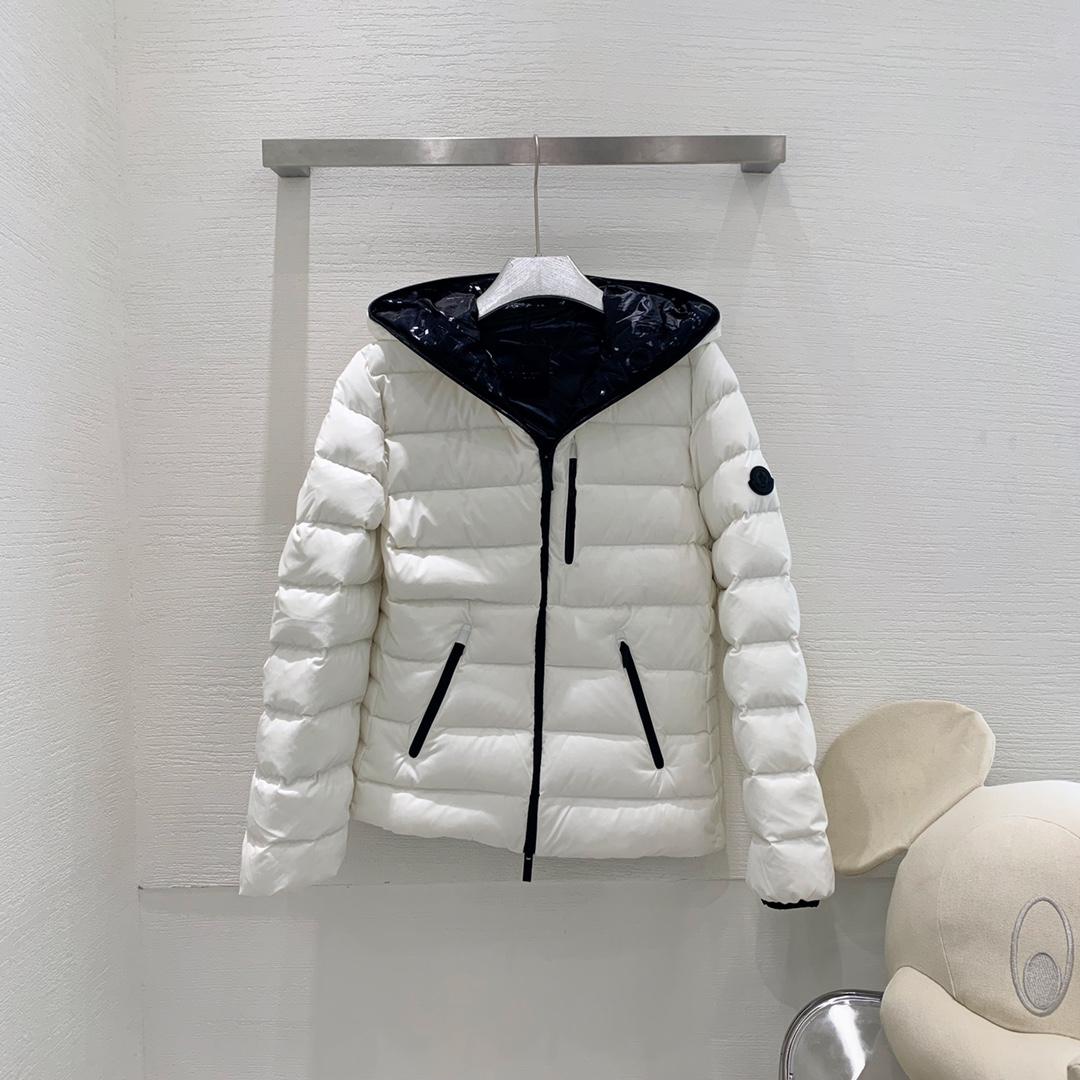 Moncler Herbe Short Down Jacket - DesignerGu