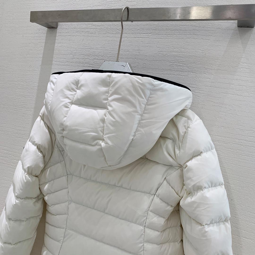 Moncler Herbe Short Down Jacket - DesignerGu