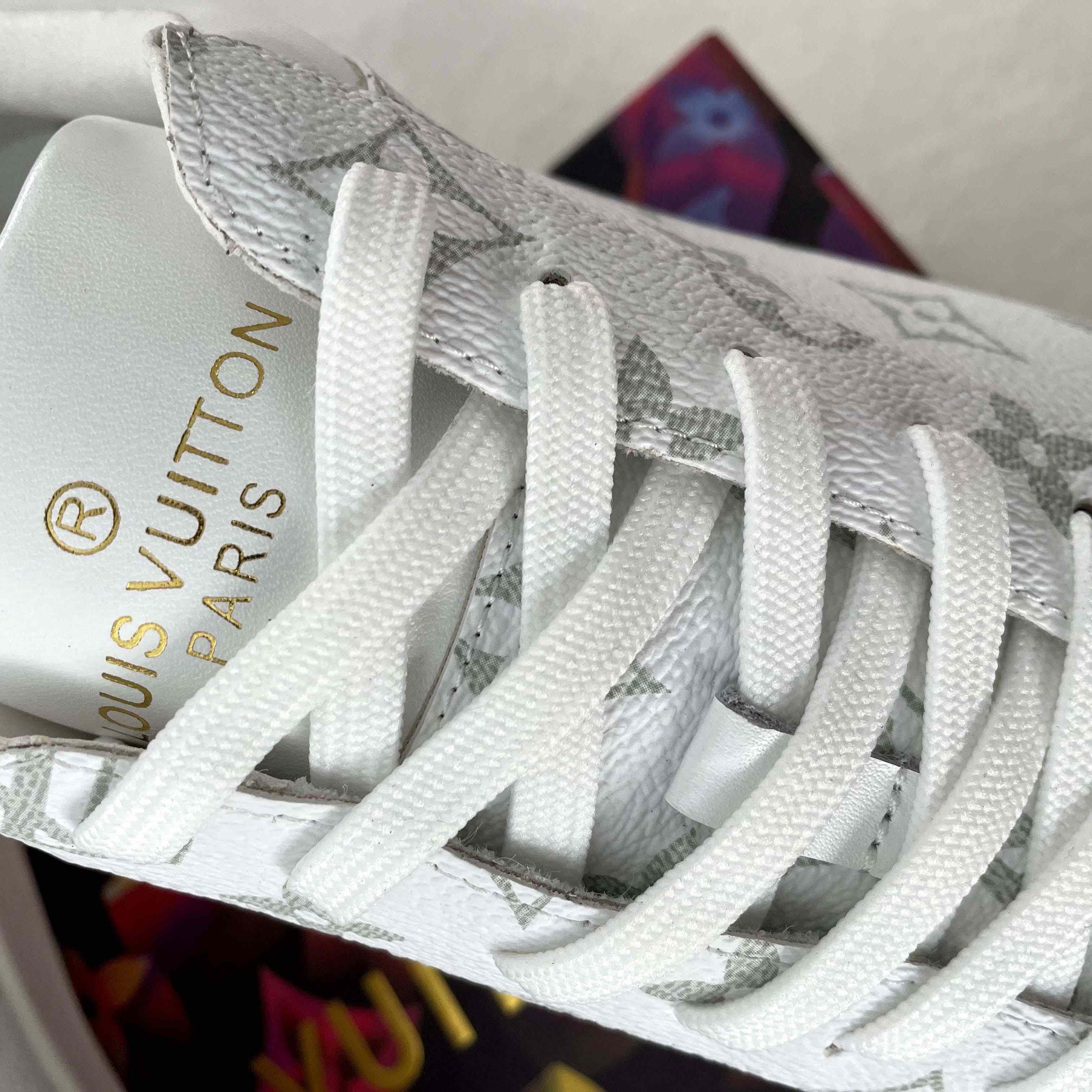 Louis Vuitton Luxembourg Samothrace Sneakers      - DesignerGu