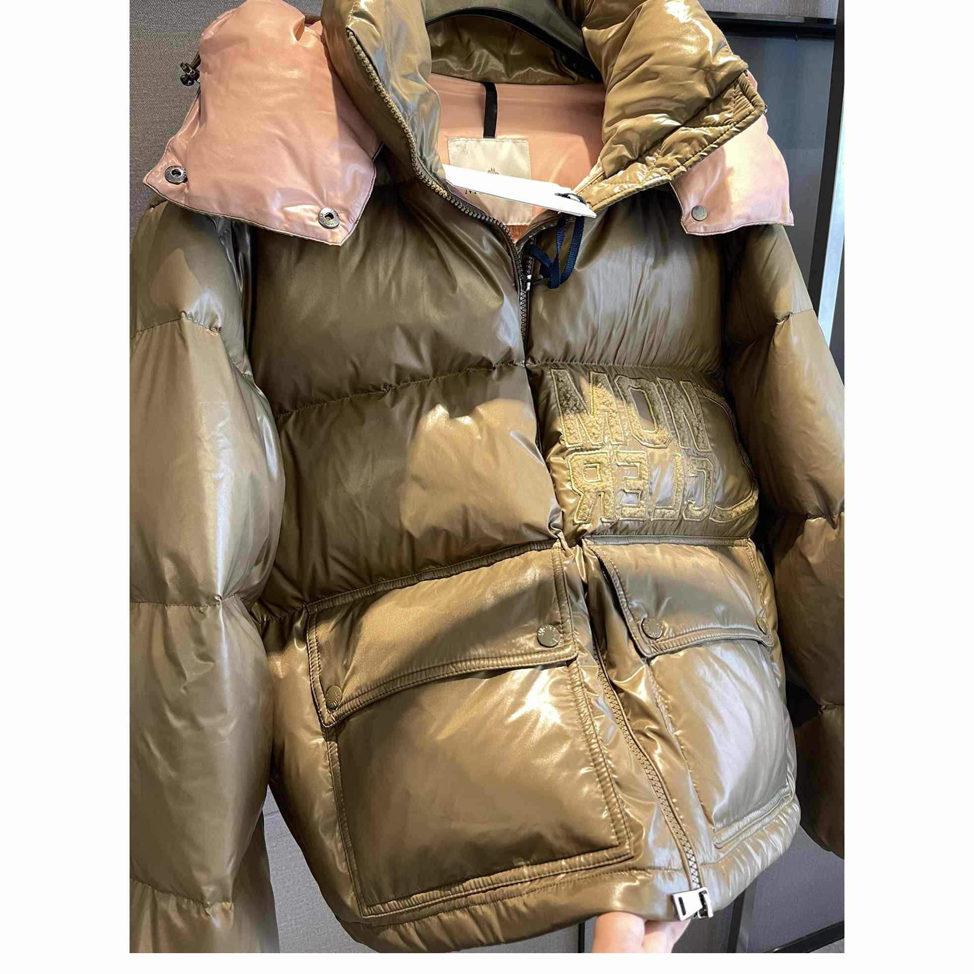 Moncler Down Puffer Jacket - DesignerGu