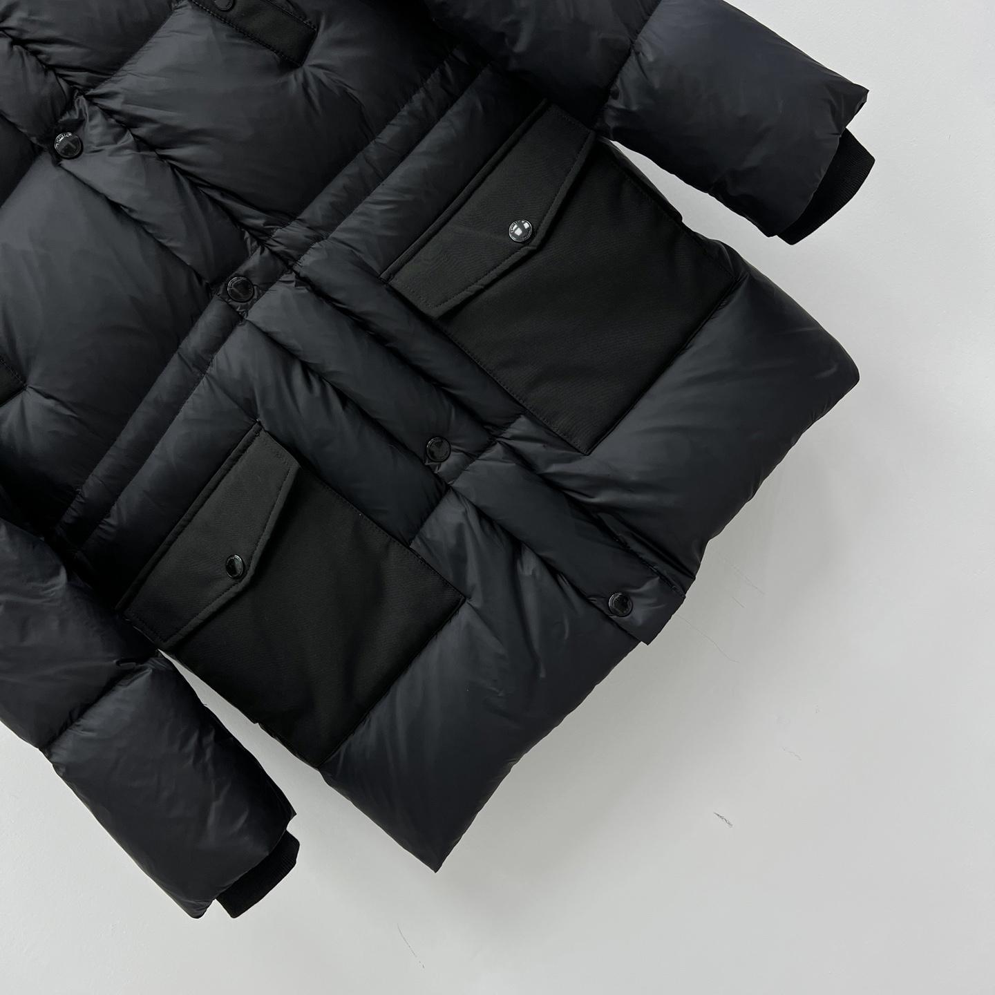 Burberry Logo Appliqué Nylon Puffer Coat - DesignerGu