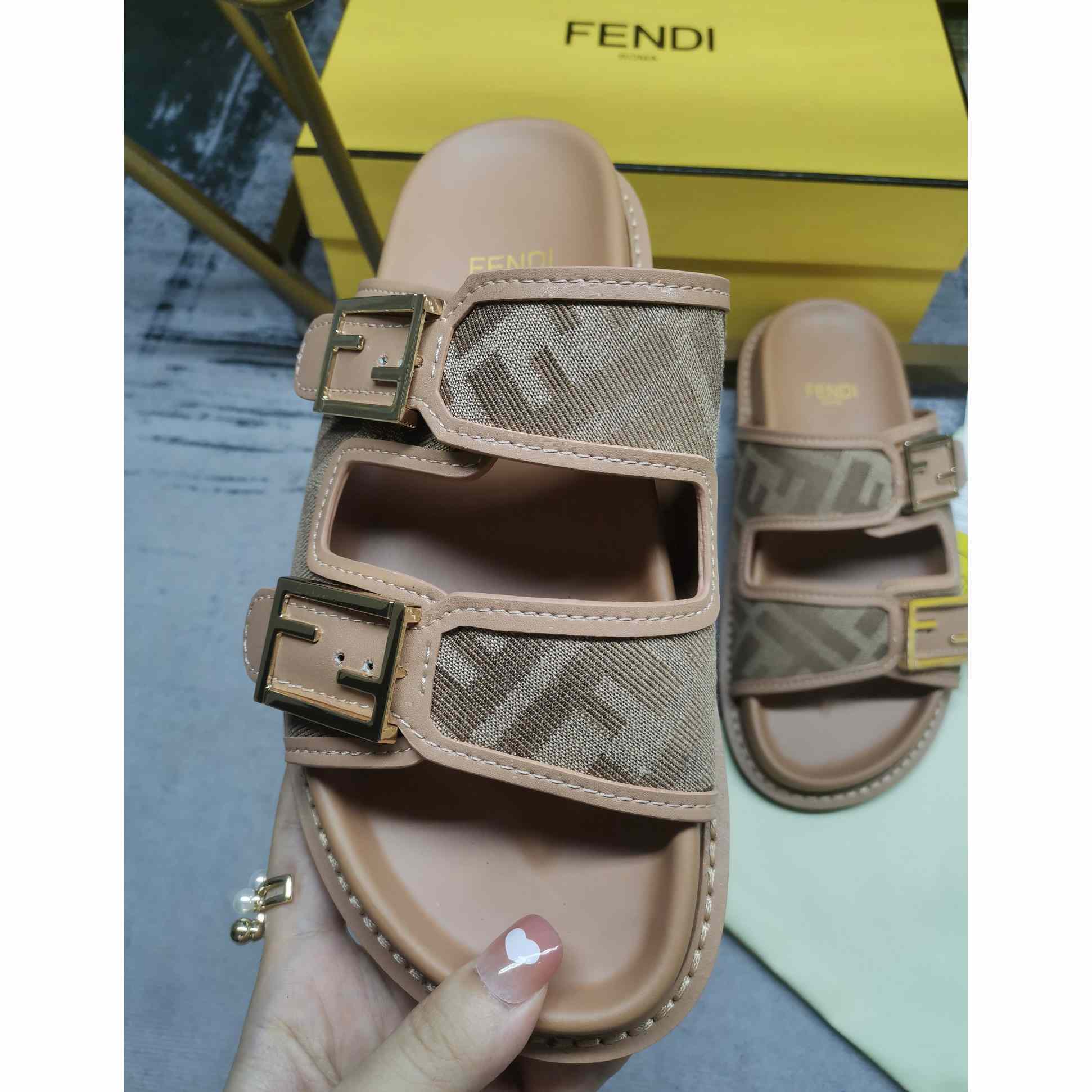 Fendi Feel Dove Gray FF Chenille Slides - DesignerGu