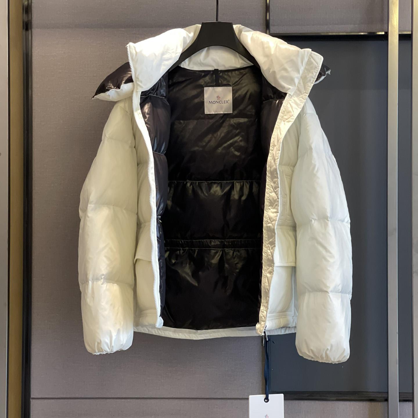 Moncler Down Puffer Jacket - DesignerGu