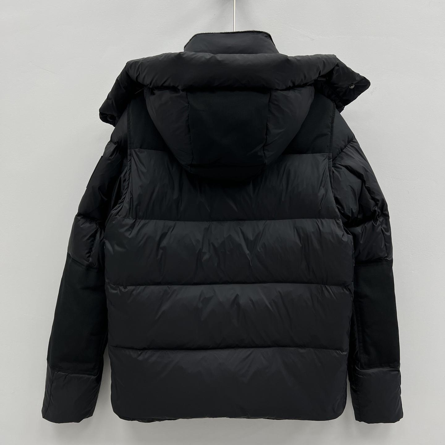 Burberry Detachable Sleeve Hooded Puffer Jacket - DesignerGu