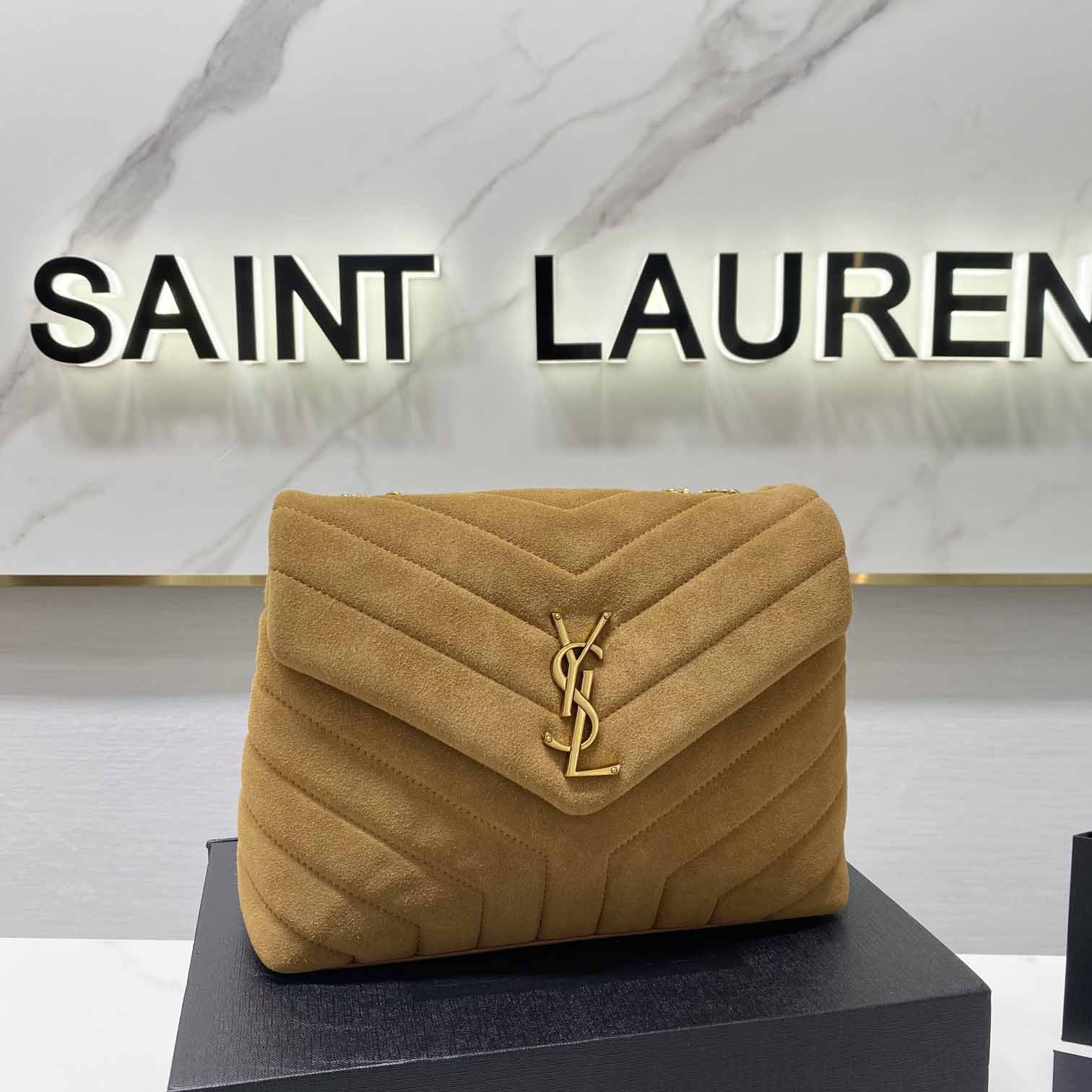 Saint Laurent Loulou Medium Shoulder Bag(25cm)    392277 - DesignerGu