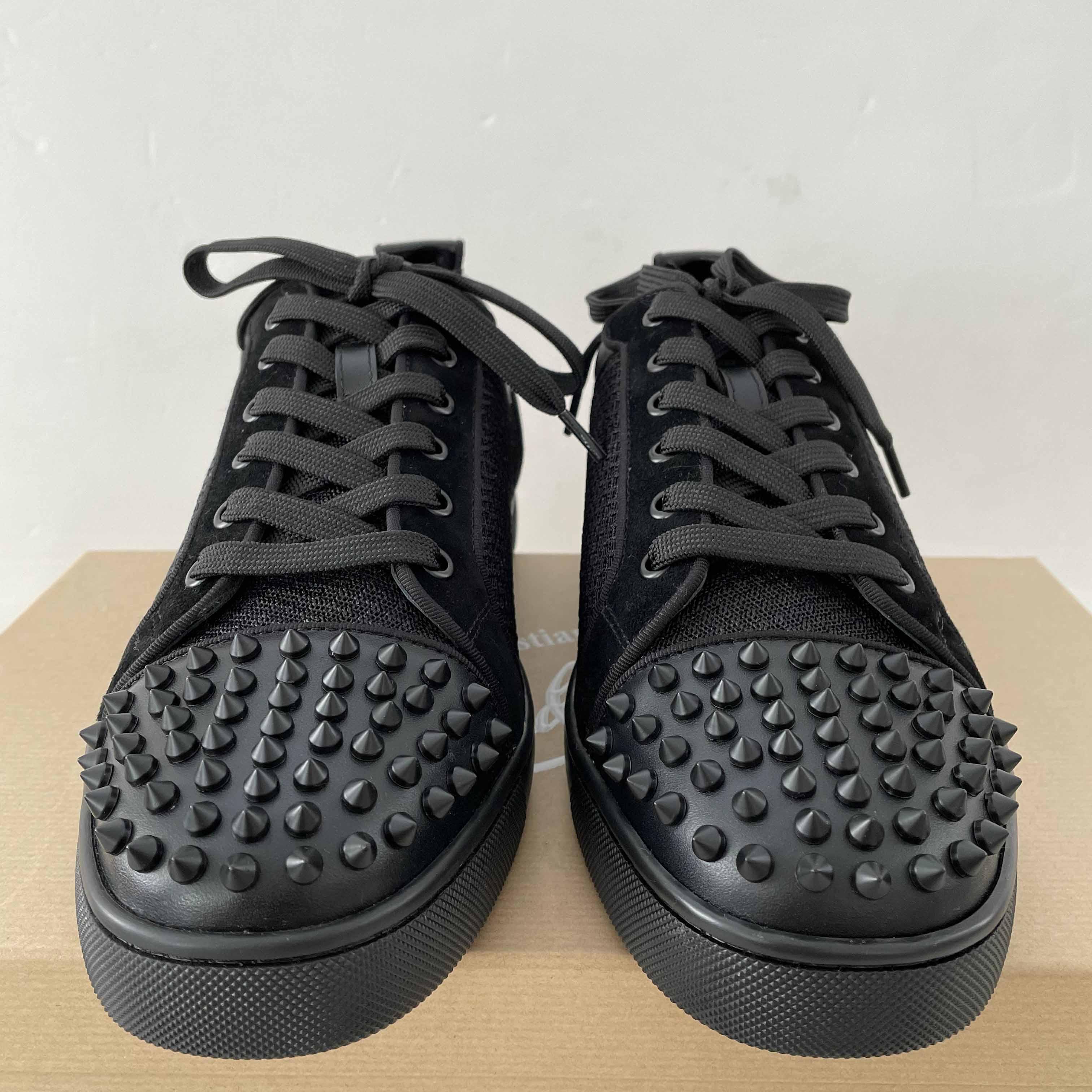 Christian Louboutin Fun Louis Junior Spike-Embellished Leather And Mesh Low-Top Trainers - DesignerGu