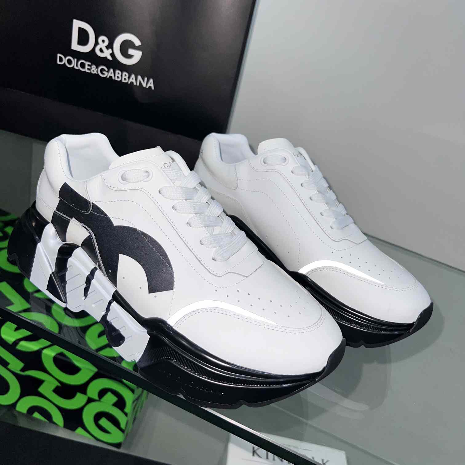 Dolce & Gabbana Calfskin Daymaster Sneakers - DesignerGu