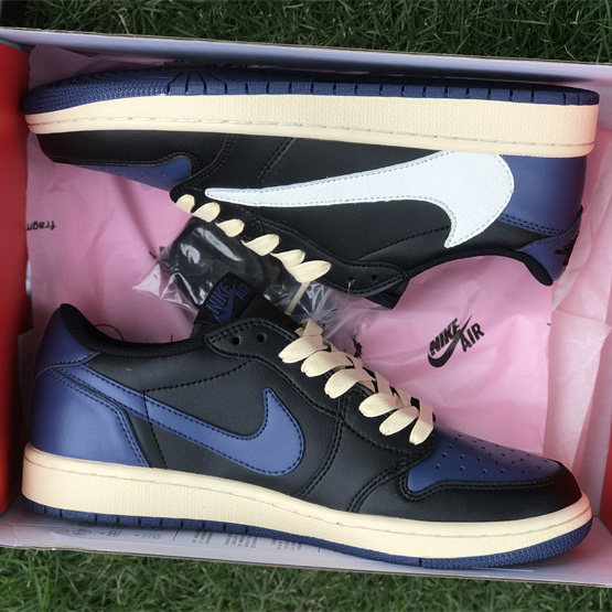 Travis Scott x Air Jordan 1 Low WMNS Sneaker   DM7866-041 - DesignerGu