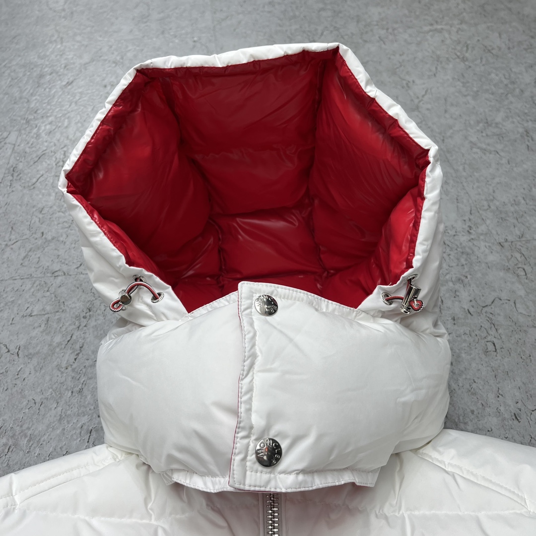 Moncler Poirier Zipped Short Down Jacket - DesignerGu