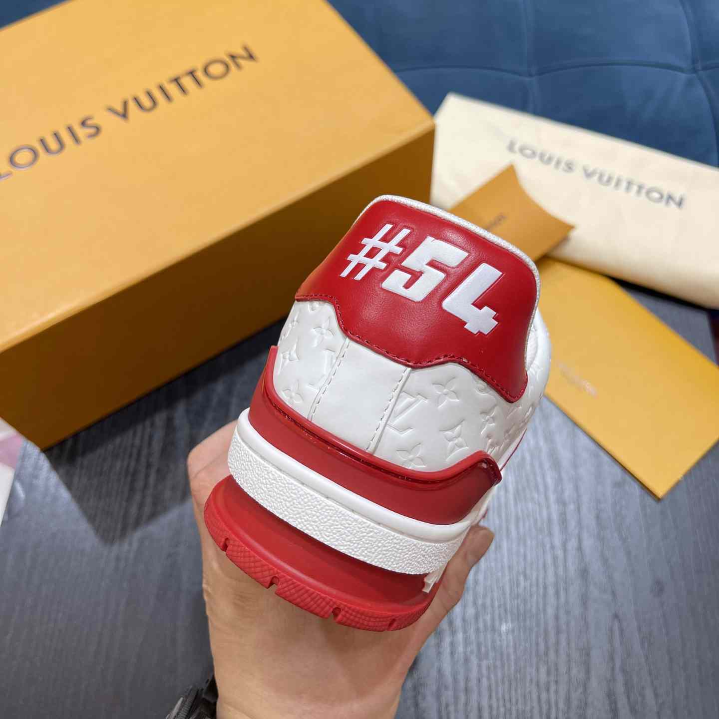 Louis Vuitton LV Trainer Sneaker       1AANFA - DesignerGu