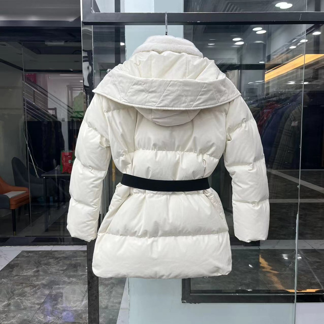 Moncler Careil Down Parka - DesignerGu