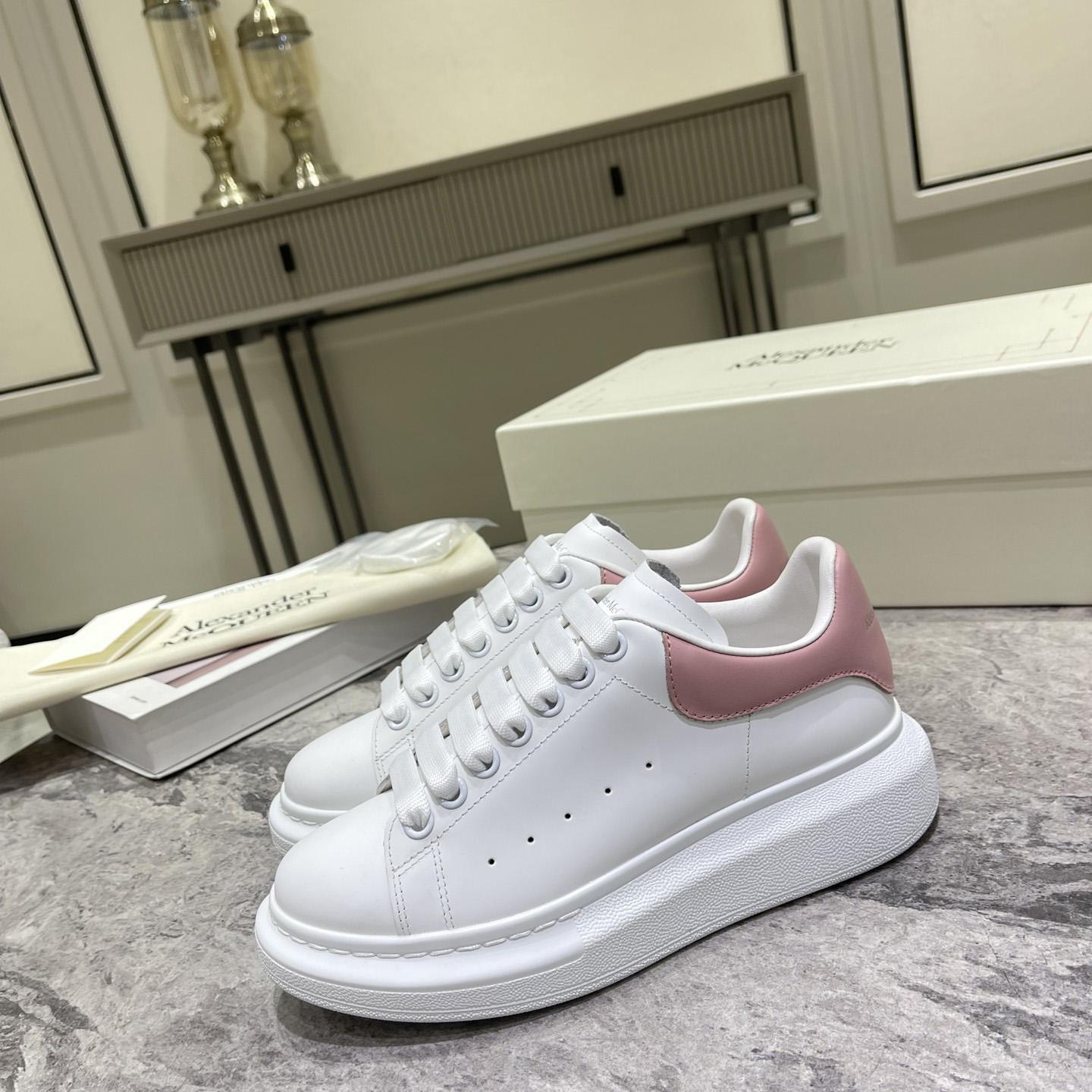 Alexander Mqueen Oversized Sneaker In Patchouli - DesignerGu