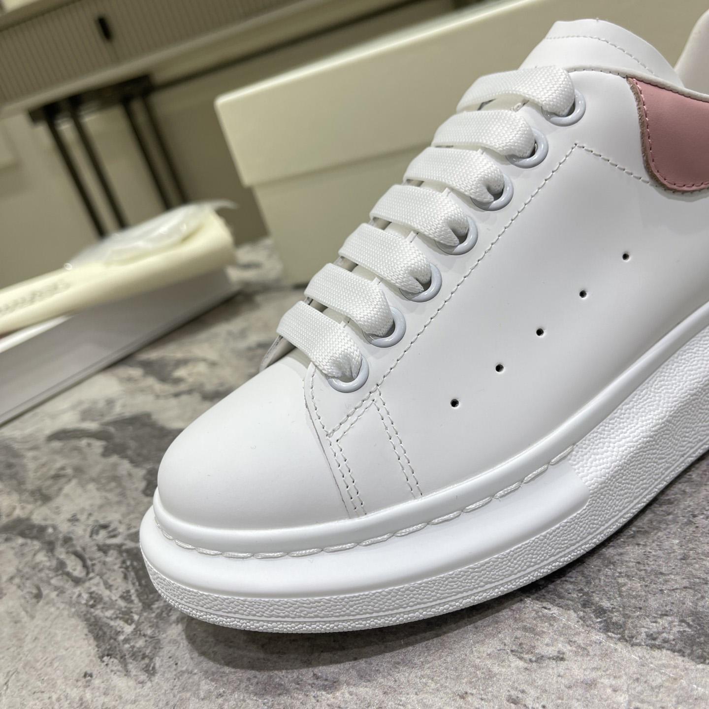 Alexander Mqueen Oversized Sneaker In Patchouli - DesignerGu