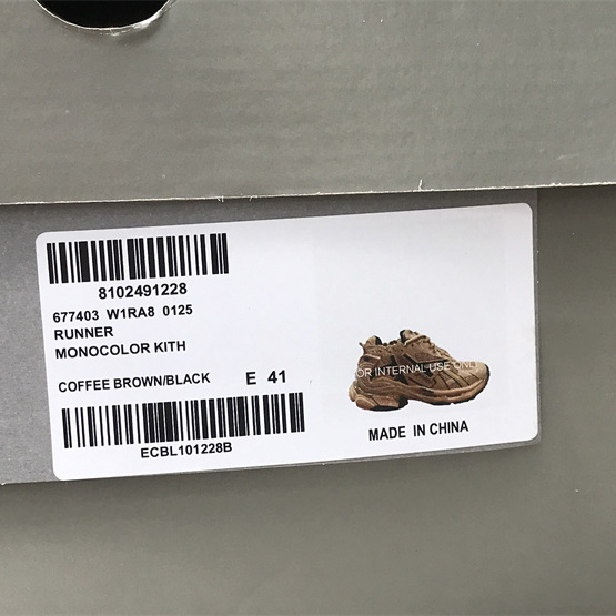 Balenciaga Runner Sneaker  - DesignerGu