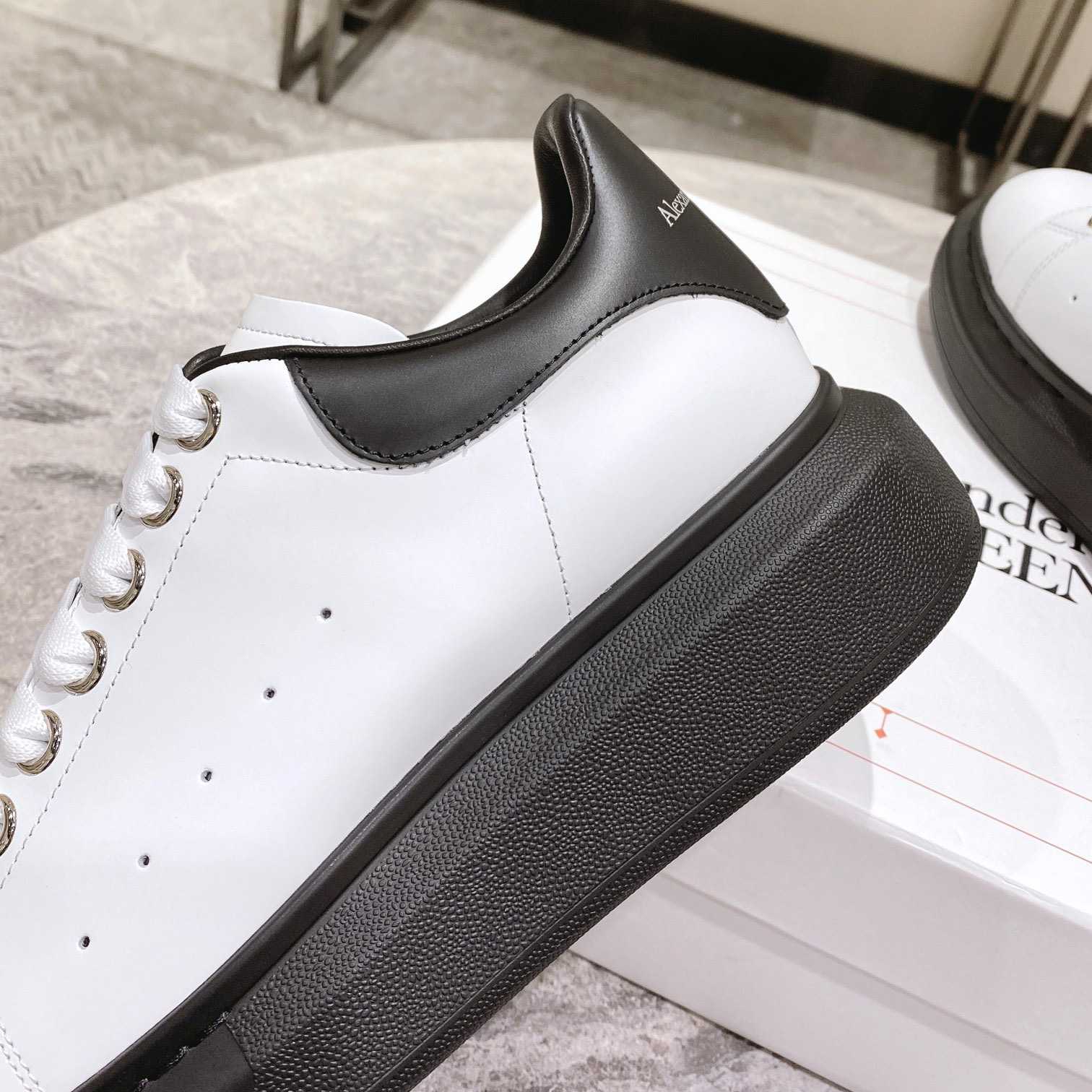 Alexander Mqueen Oversized Sneaker - DesignerGu