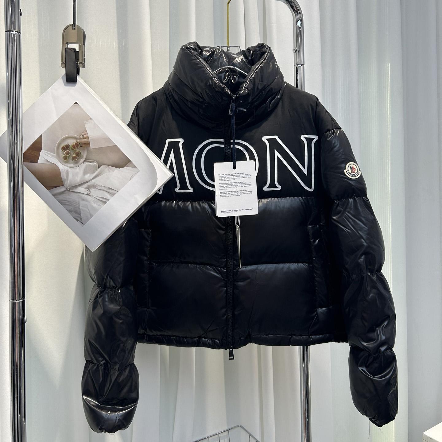 Moncler Gers Short Down Jacket    - DesignerGu