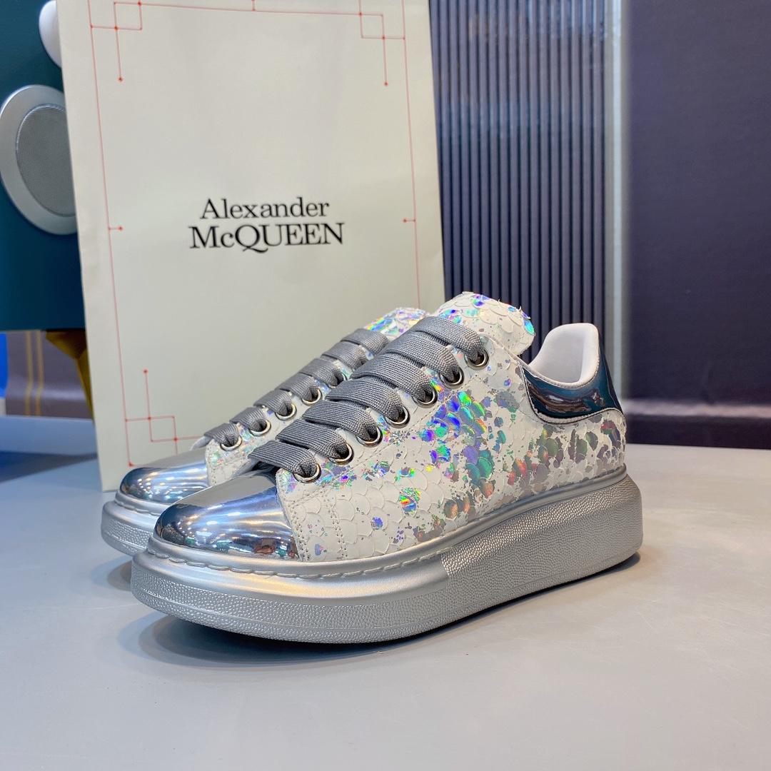 Alexander Mqueen Oversized Sneaker  - DesignerGu