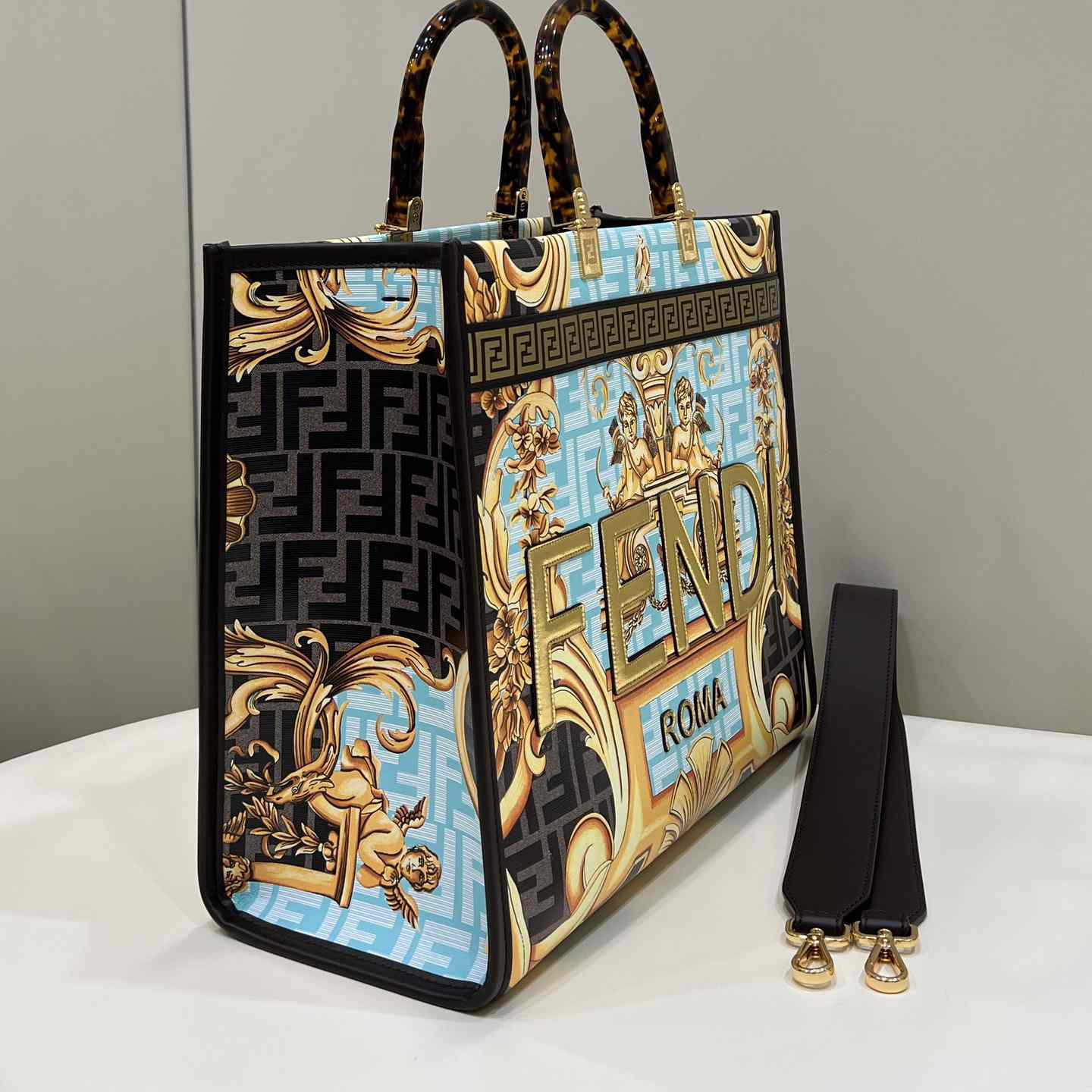 Versace x Fendi Sunshine Fendace Leather Shopper(36-13-32cm) - DesignerGu