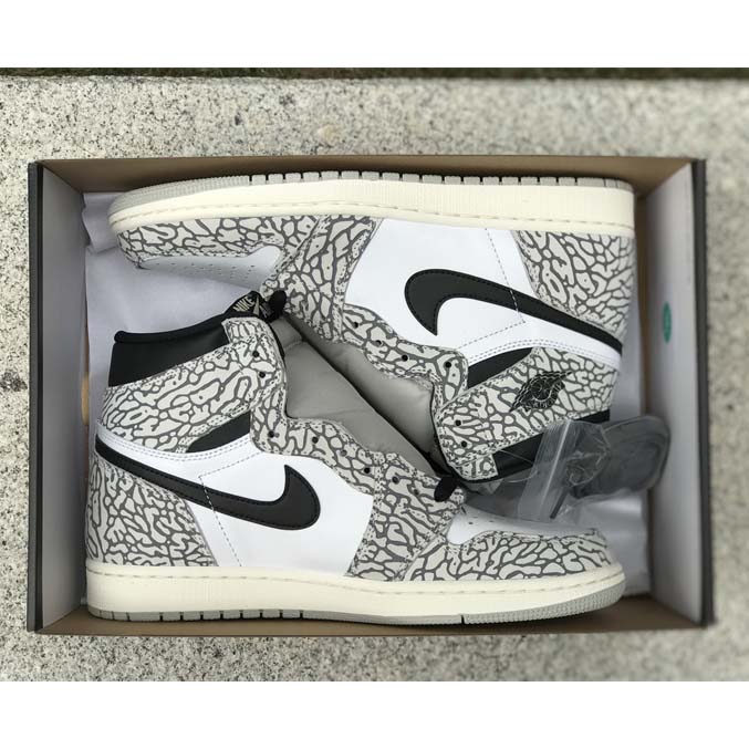 Air Jordan 1 High OG “White Cement” Sneaker    DZ5485-052 - DesignerGu