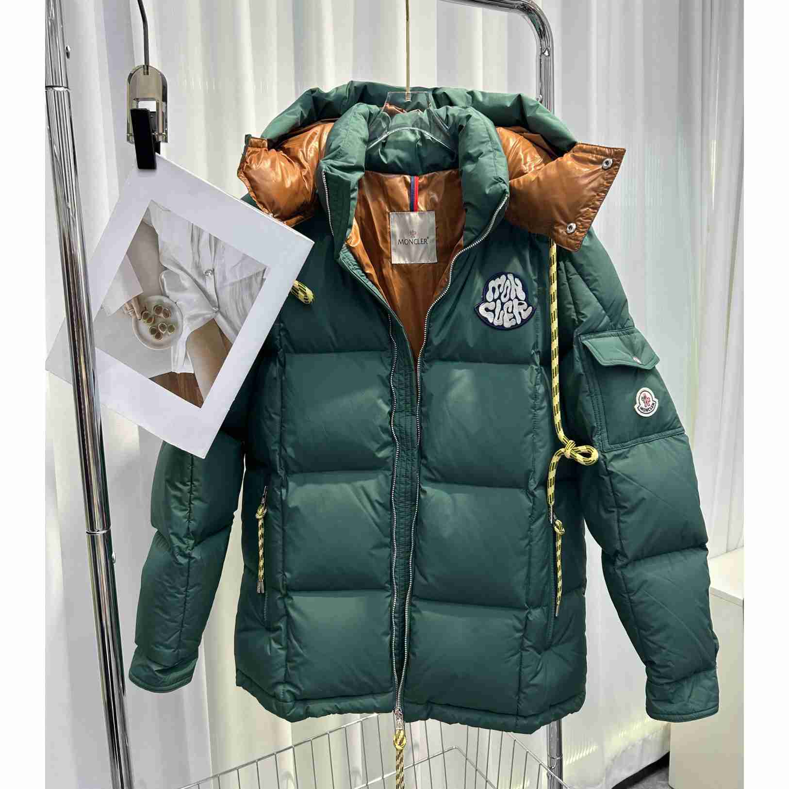 Moncler Mariveles Short Down Jacket - DesignerGu