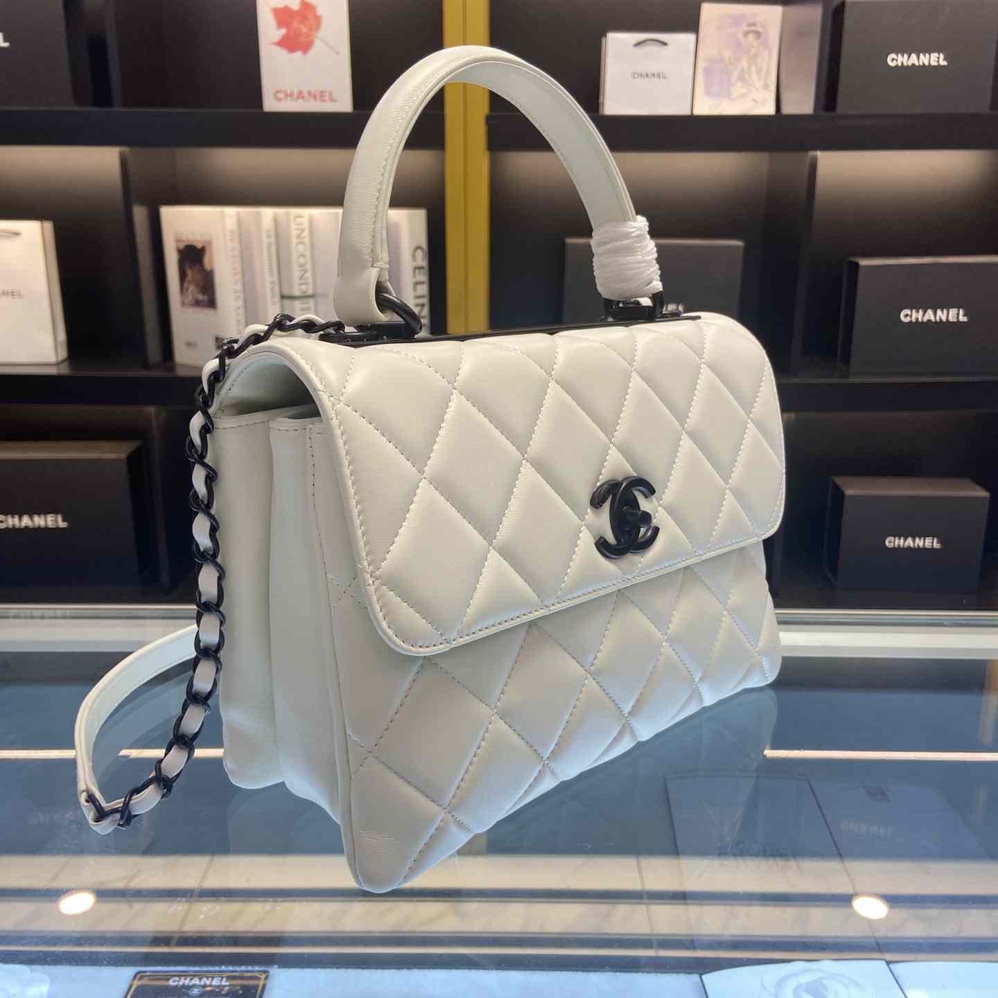 Chanel Flap Bag With Top Handle(25-12-17cm) - DesignerGu