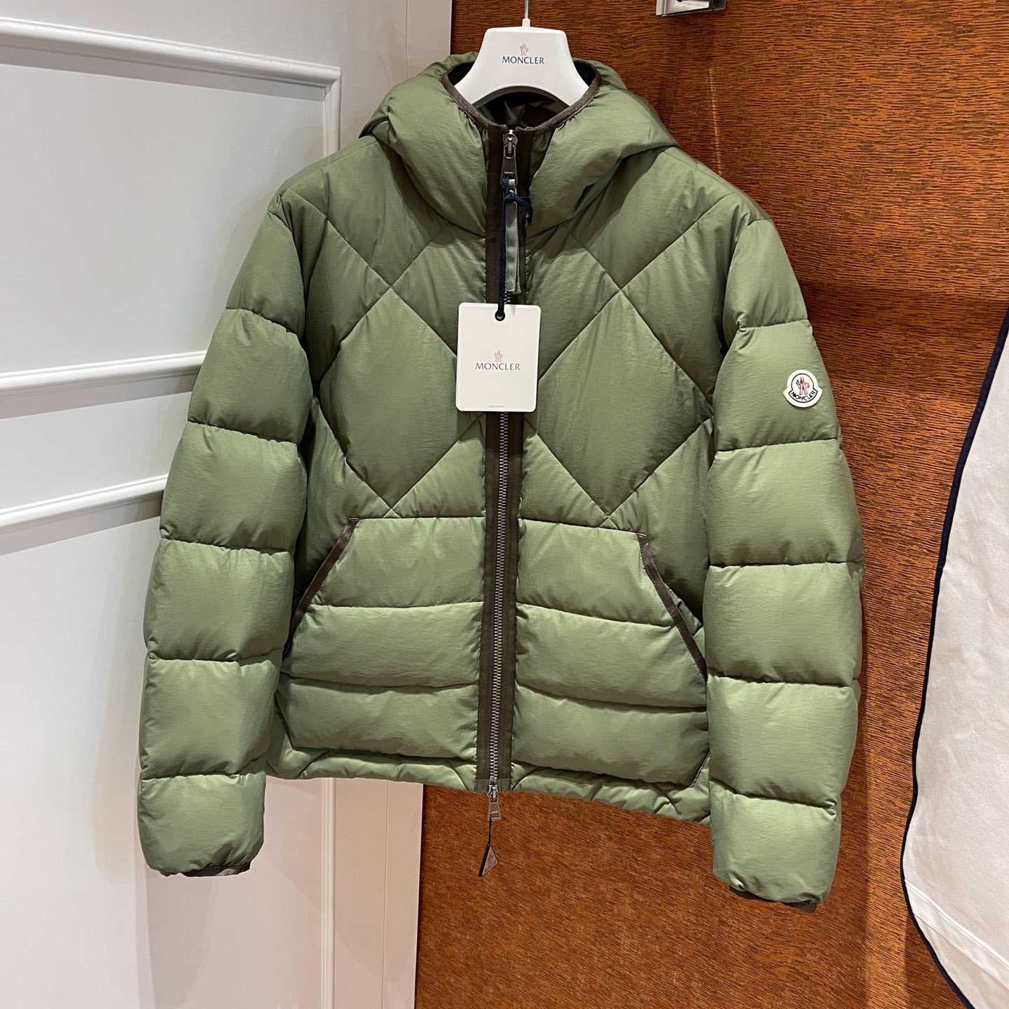 Moncler Reynaud Quilted Down Jacket - DesignerGu