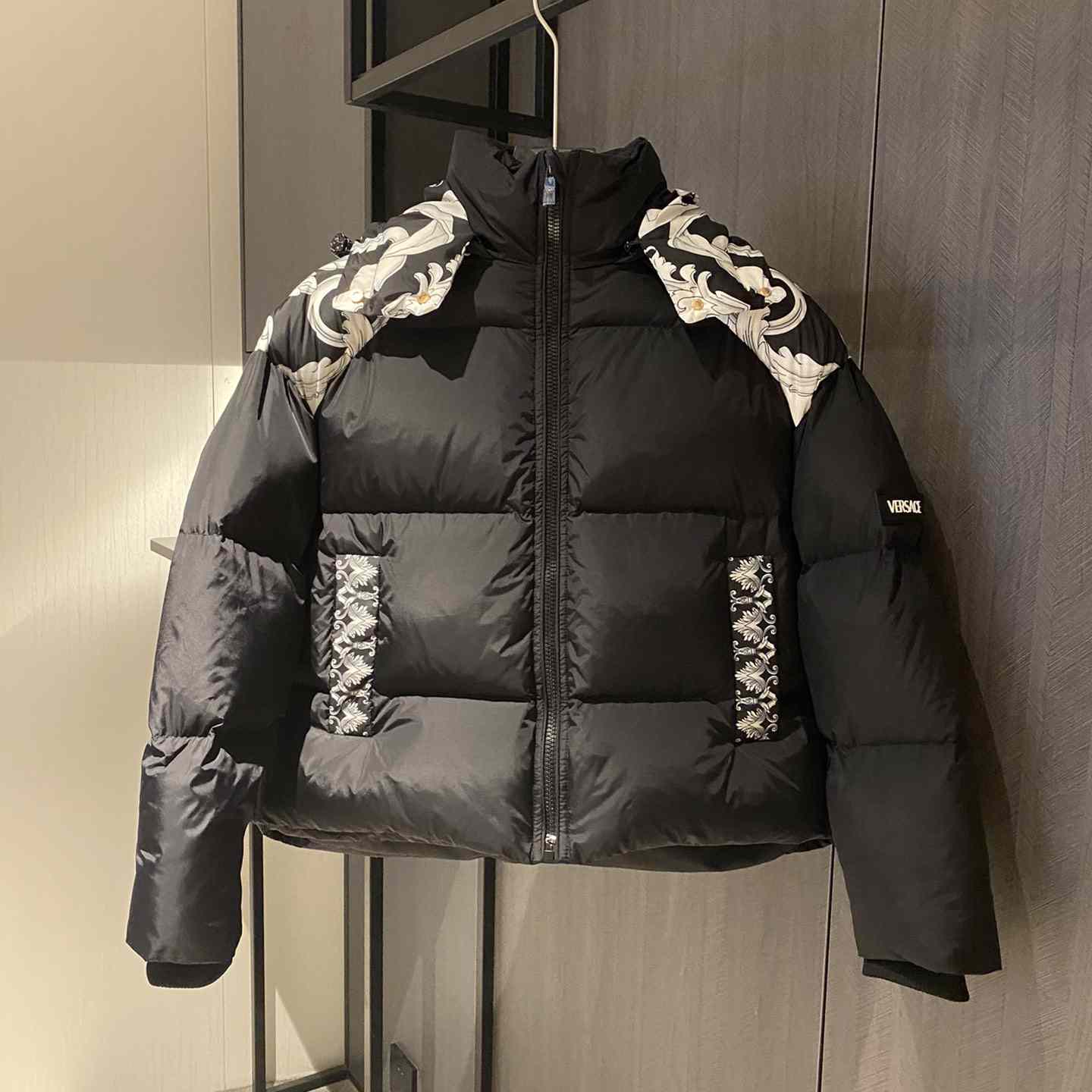 Versace Women's Silver Baroque Puffer Jacket - DesignerGu