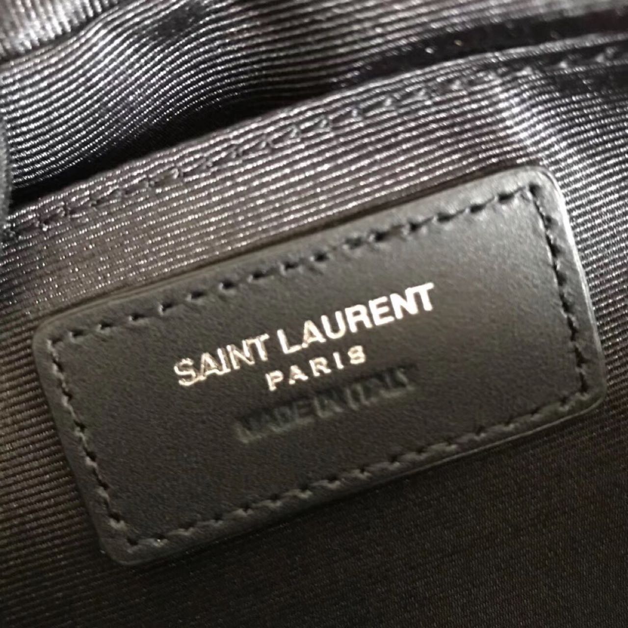 Saint Laurent Black Leather Shoulder Bag ( 23-16-6 cm) - DesignerGu